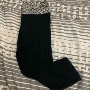 Victoria’s Secret yoga leggings